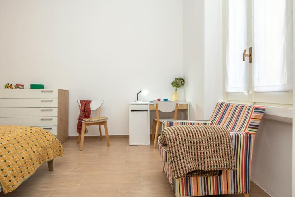 Ferienwohnung Liberty House, In Stile Retro! Mailand Exterior foto