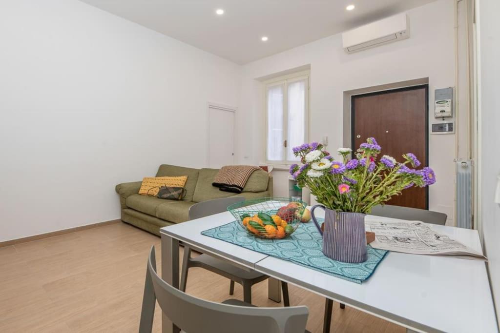 Ferienwohnung Liberty House, In Stile Retro! Mailand Exterior foto