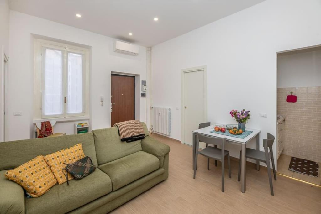 Ferienwohnung Liberty House, In Stile Retro! Mailand Exterior foto