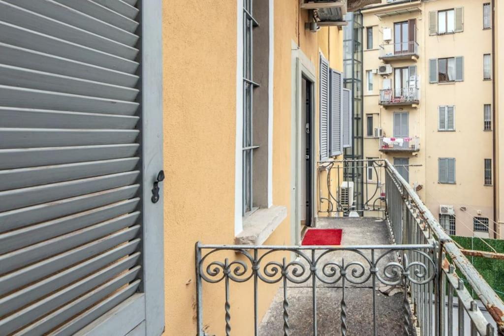 Ferienwohnung Liberty House, In Stile Retro! Mailand Exterior foto