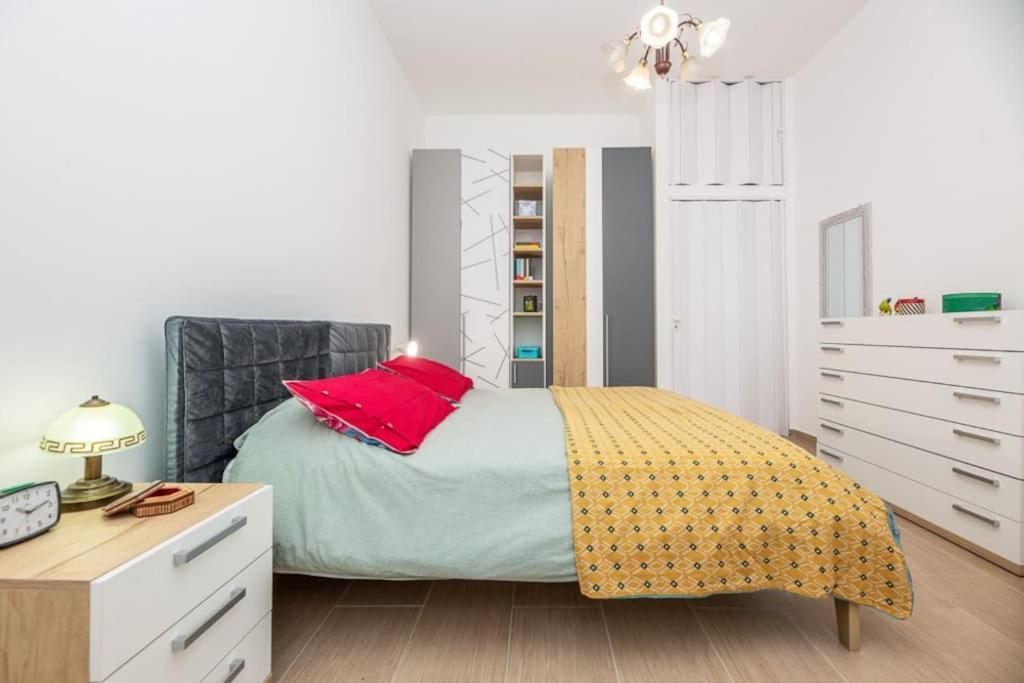Ferienwohnung Liberty House, In Stile Retro! Mailand Exterior foto